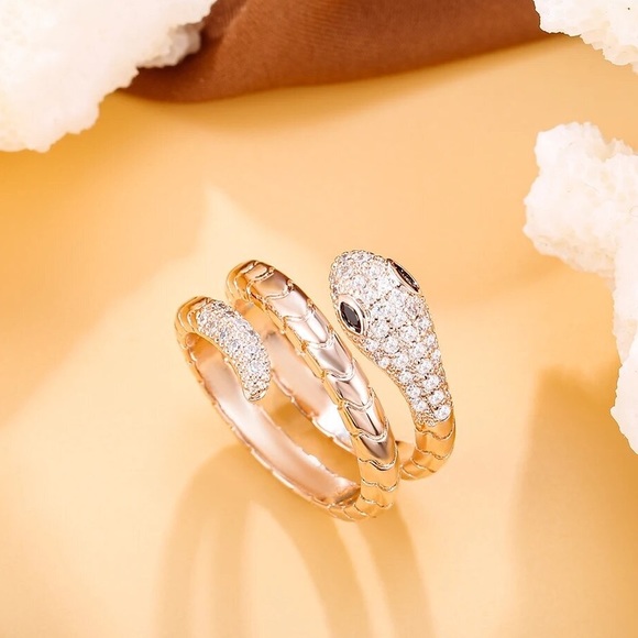 Crystal Micro-Inlaid Spiral Adjustable Rose Gold Snake Ring - Picture 2 of 12